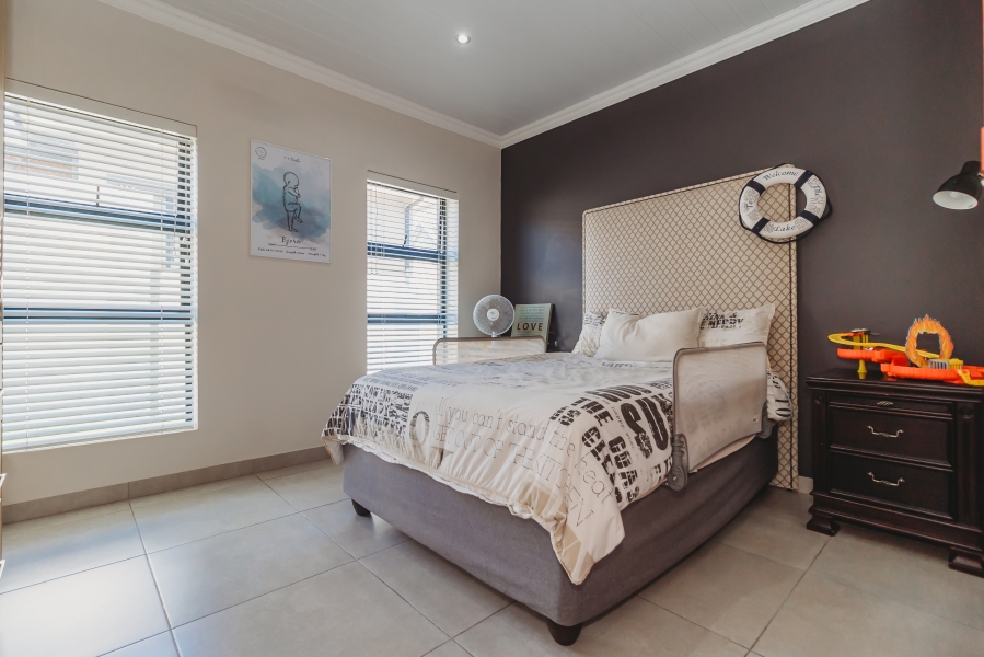 3 Bedroom Property for Sale in Blue Mountain Village Western Cape